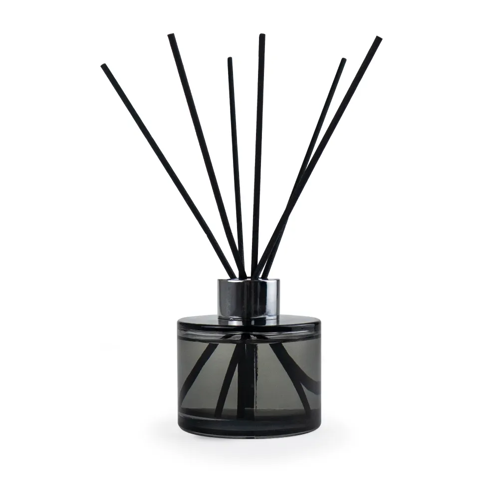 Aroma-Reed-Diffuser-with-Kashmir-Wood-Scent-DIF-02-View.webp