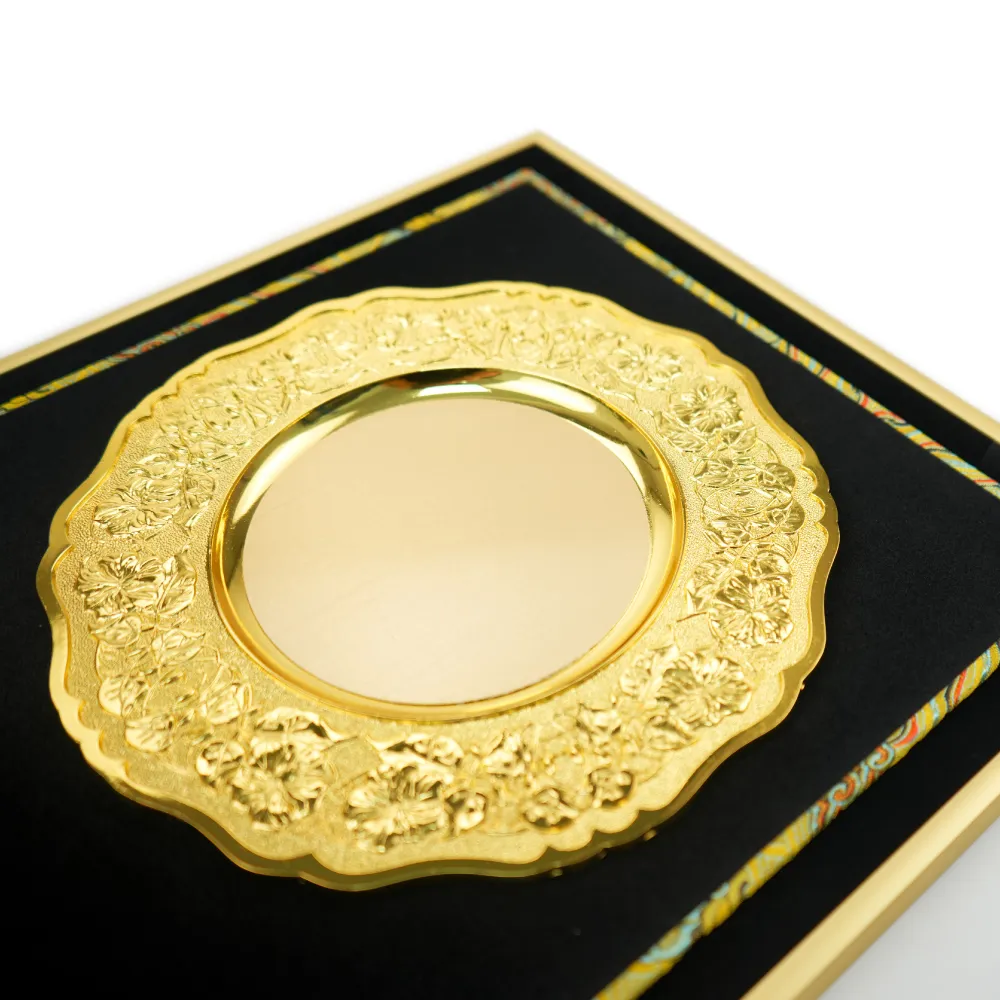 Award-Plaque-with-Gold-Plate-WPL-A3G-BLK-Zoom-view.webp